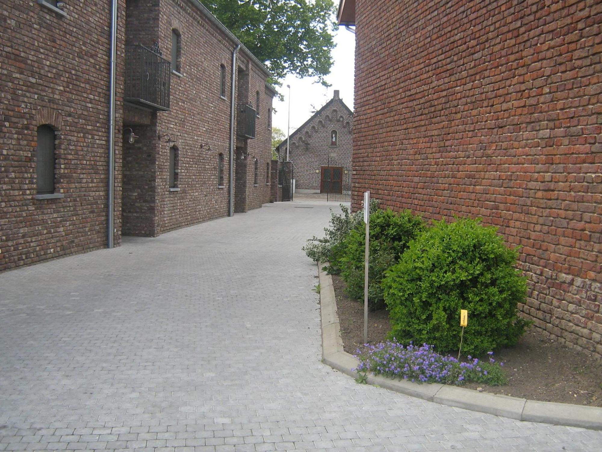 Hotel Oude Eycke Maaseik Exterior photo