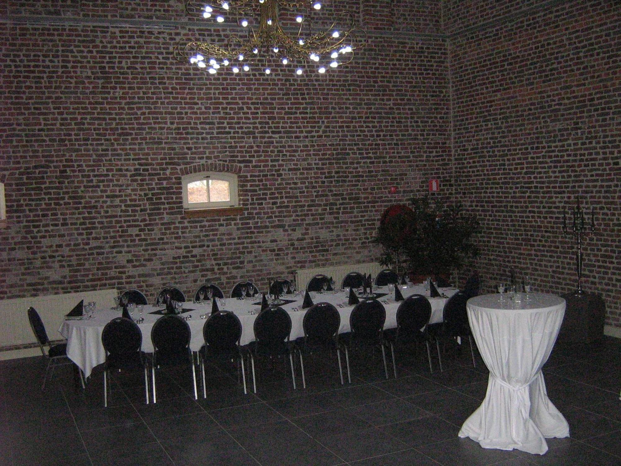 Hotel Oude Eycke Maaseik Exterior photo